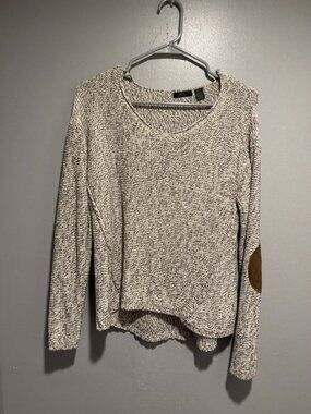 RDI Sweater Large